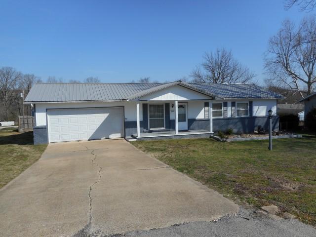 216 Swan Drive, Forsyth, MO 65653