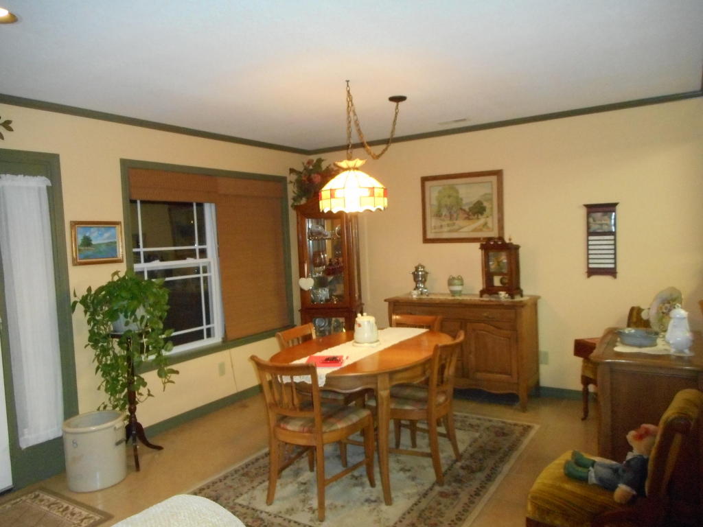 109 Dickens Circle, Forsyth, MO 65653