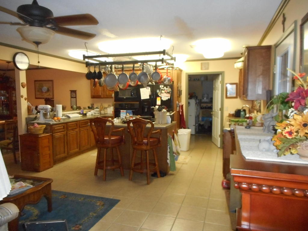 109 Dickens Circle, Forsyth, MO 65653