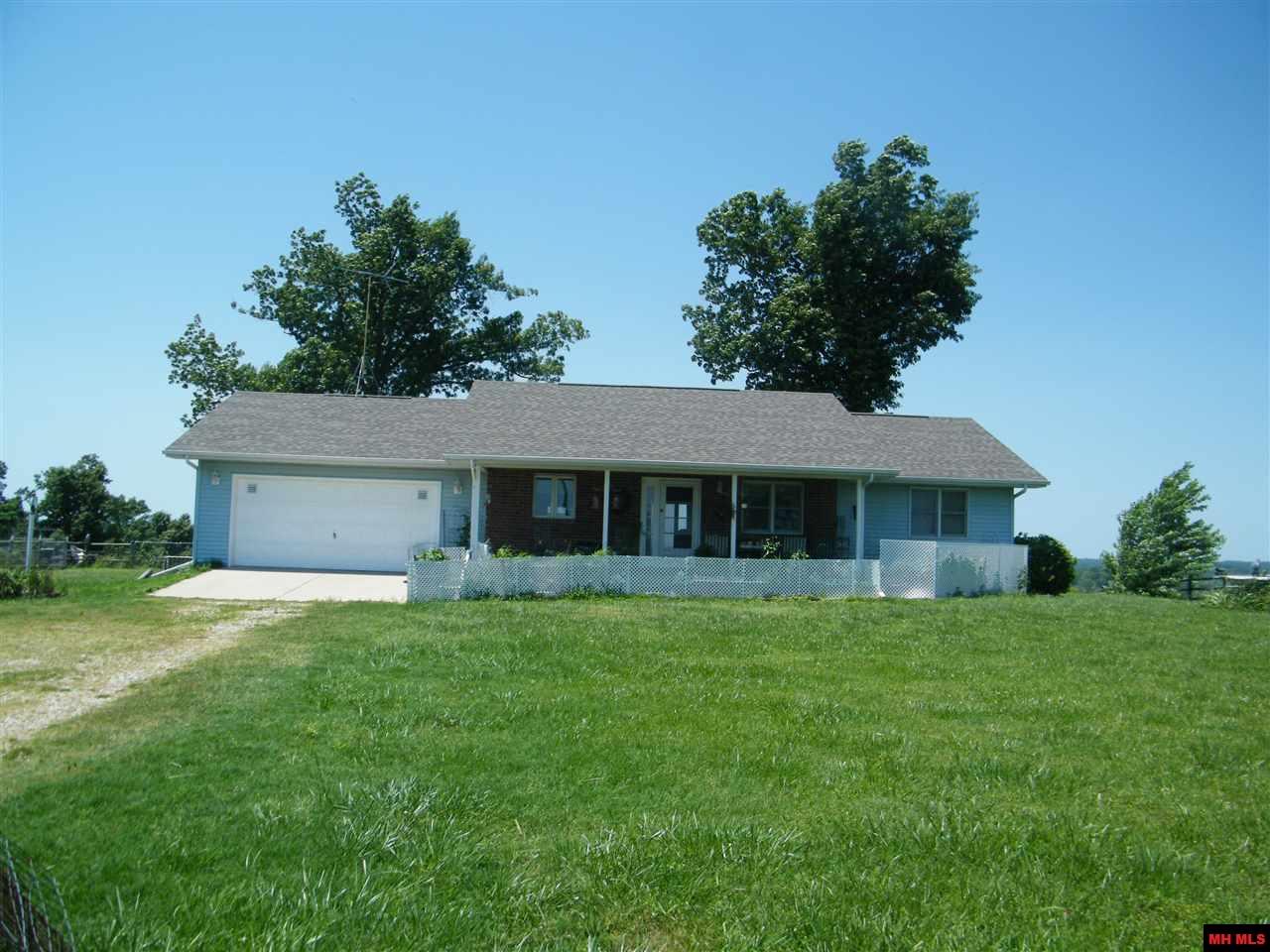 2581Hwy J, Gainesville, United States 65655