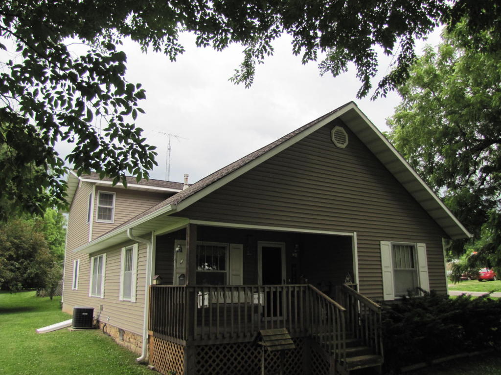 290 West Marshfield Street, Hartville, MO 65667