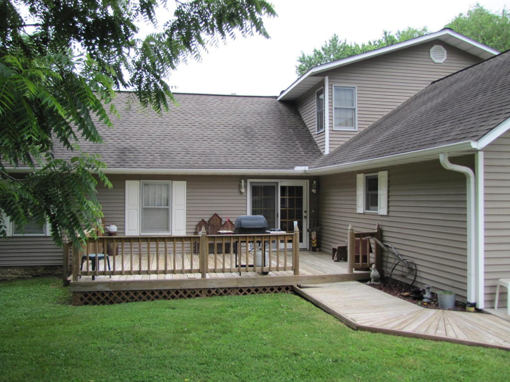 290 West Marshfield Street, Hartville, MO 65667