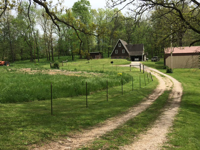 5250 Steele Bluff Road, Hartville, MO 65667