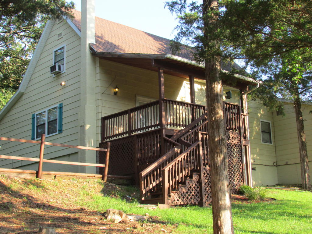 119 Iowa Colony Road, Hollister, MO 65672