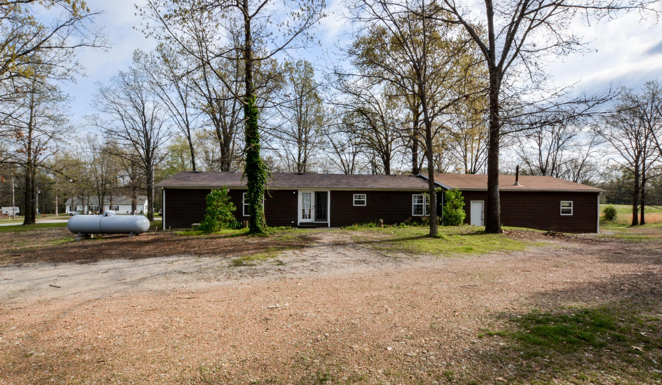 456 Cron Road, Lampe, MO 65681