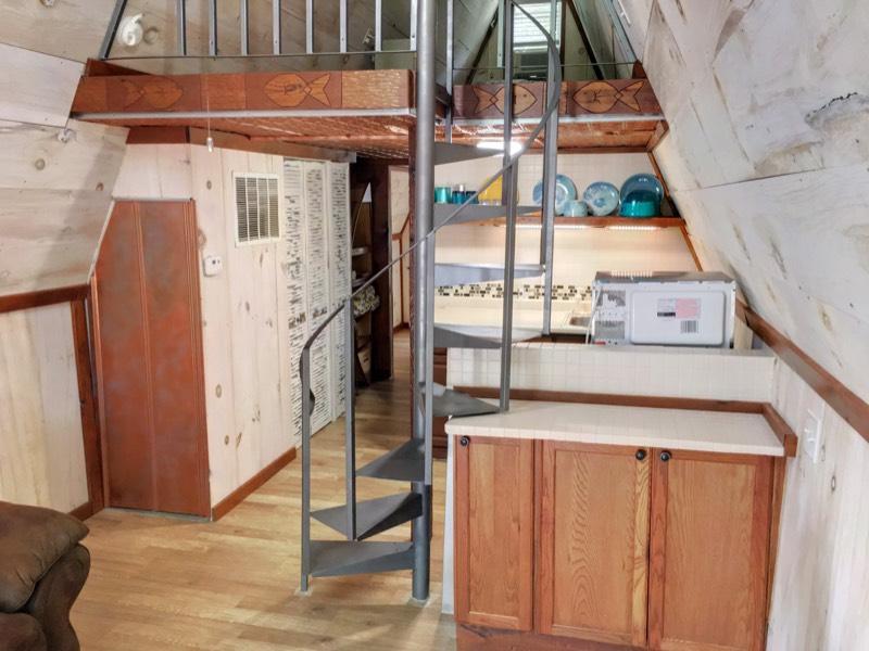 48 Sioux Lane, Lampe, MO 65681