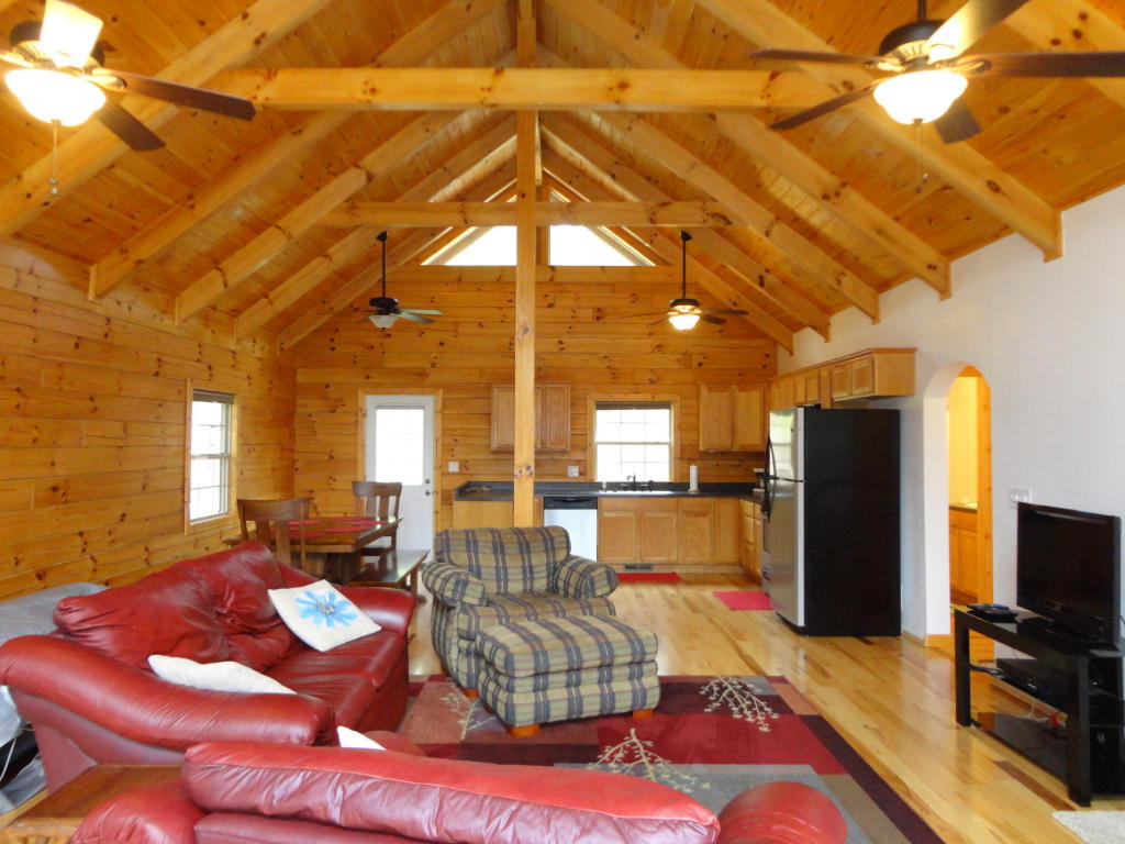 54 Tierra Trail, Lampe, MO 65681