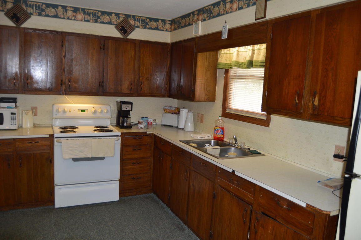 23 Midnight Calm Ln, Kimberling City, MO 65686