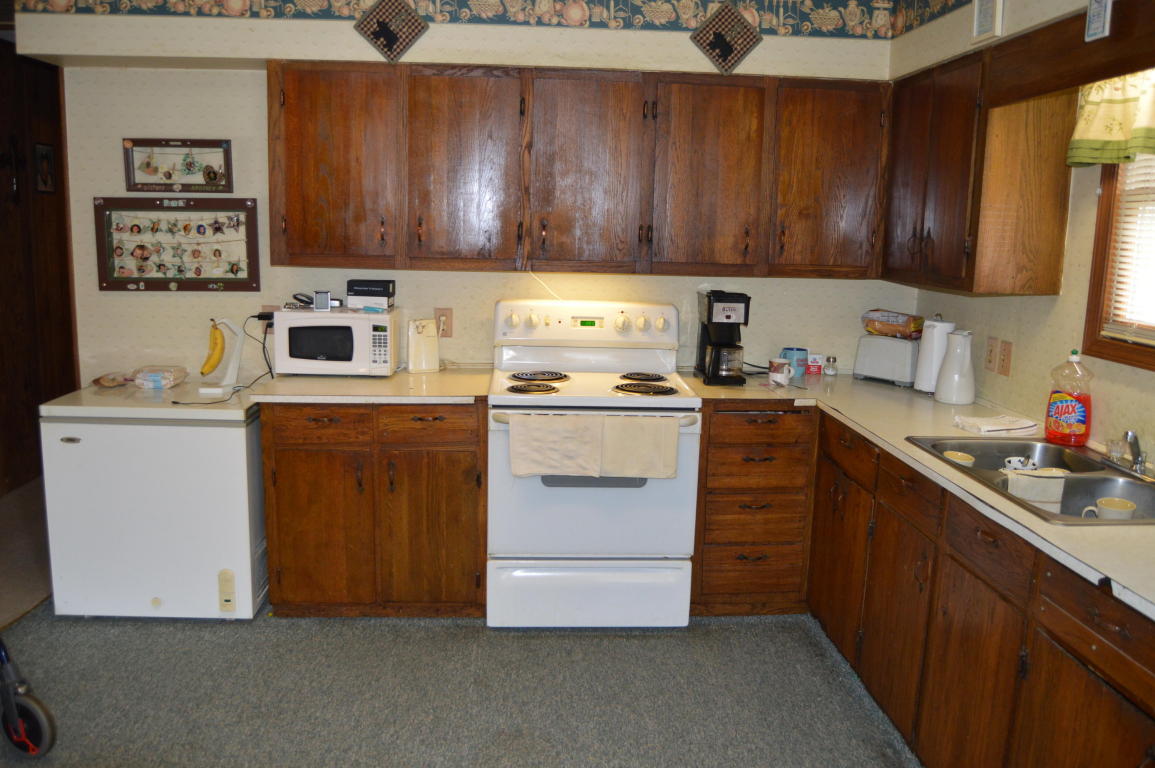 23 Midnight Calm Ln, Kimberling City, MO 65686