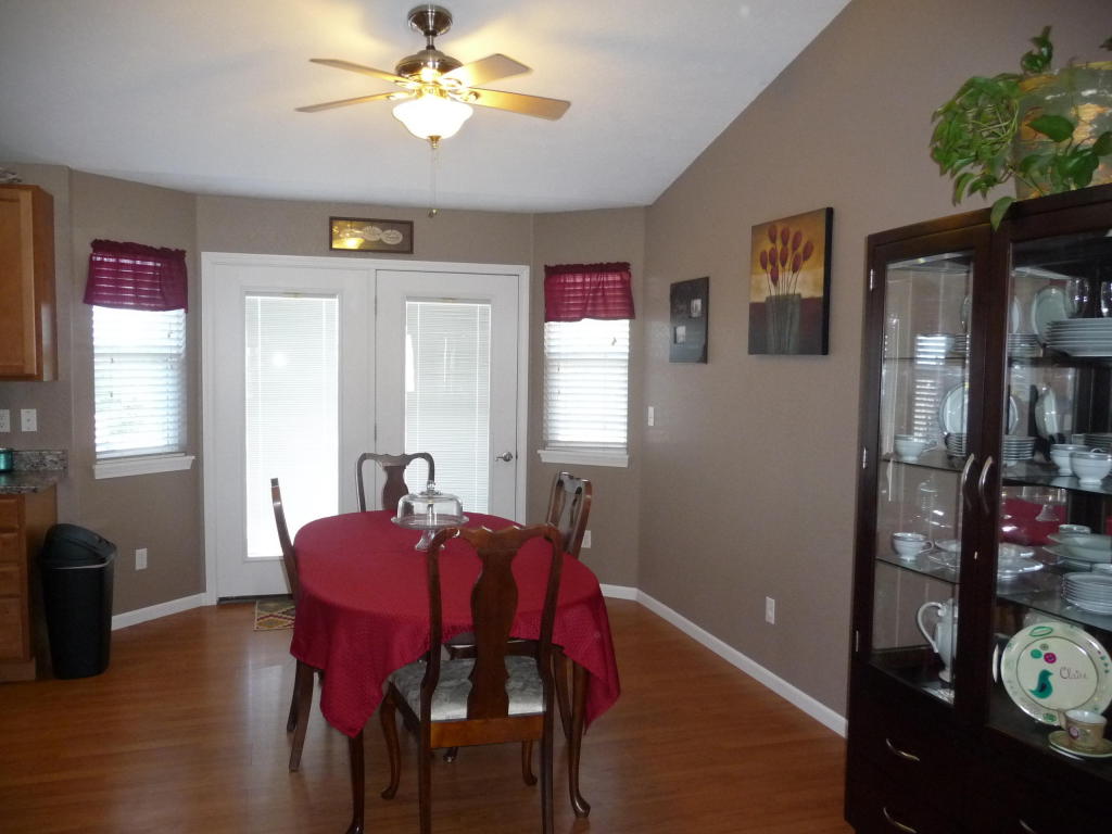 137 James View Road, Kimberling City, MO 65686