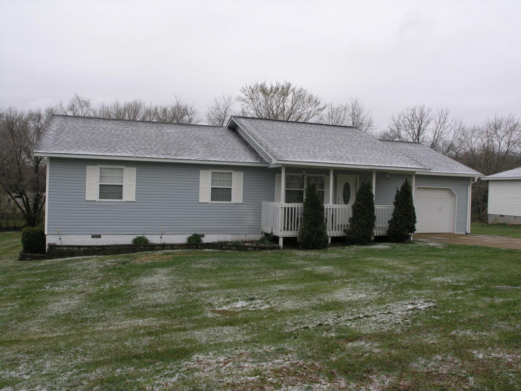 101 Autumn Dr, Cabool, MO 65689