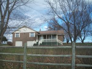 2696 Mountain Road, Mansfield, MO 65704