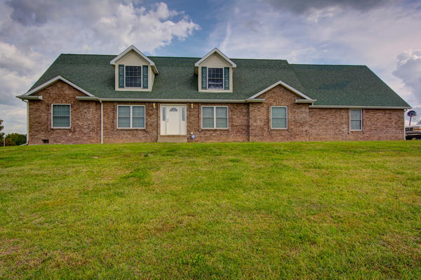 2215 Briarwood, Mansfield, MO 65704