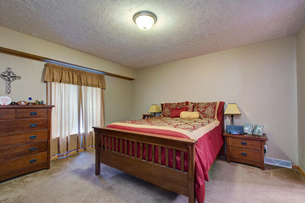 2215 Briarwood, Mansfield, MO 65704