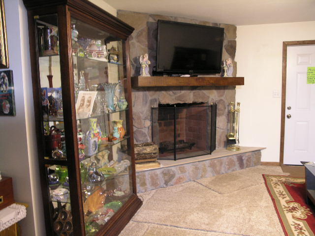 4814 Gravel Point Rd, Mountain Grove, MO 65711