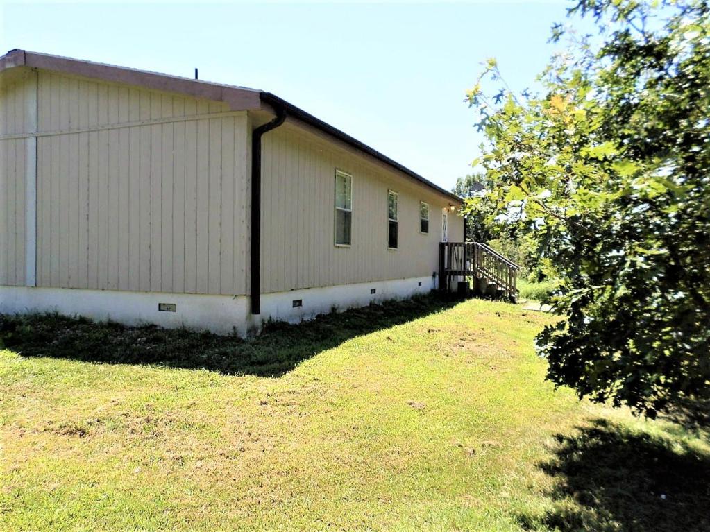 7965 State Hwy Jj, Mountain Grove, MO 65711