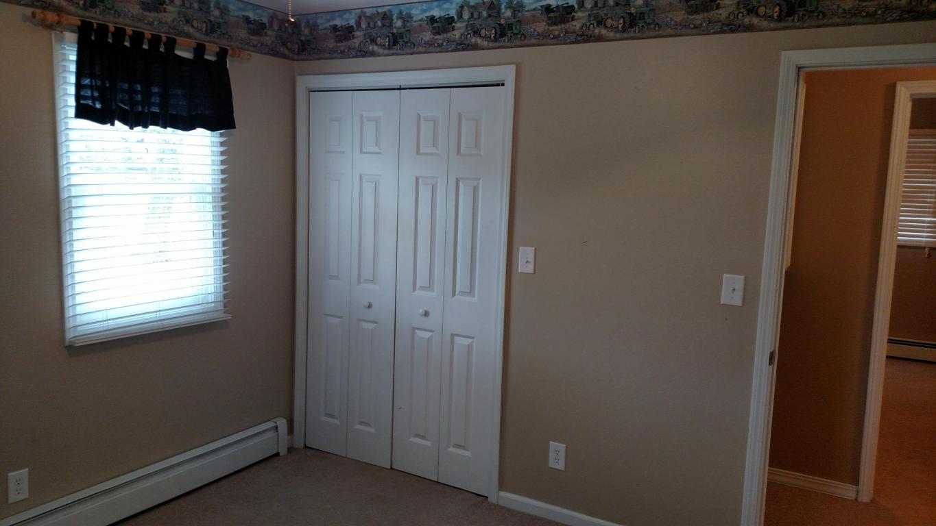 9153 N Highway, Mountain Grove, MO 65711