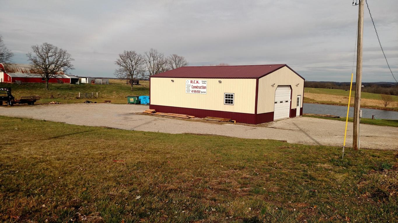 3246 95 Highway North, Mountain Grove, MO 65711