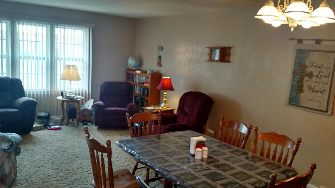 3246 95 Highway North, Mountain Grove, MO 65711