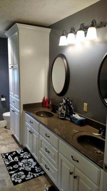 3246 95 Highway North, Mountain Grove, MO 65711