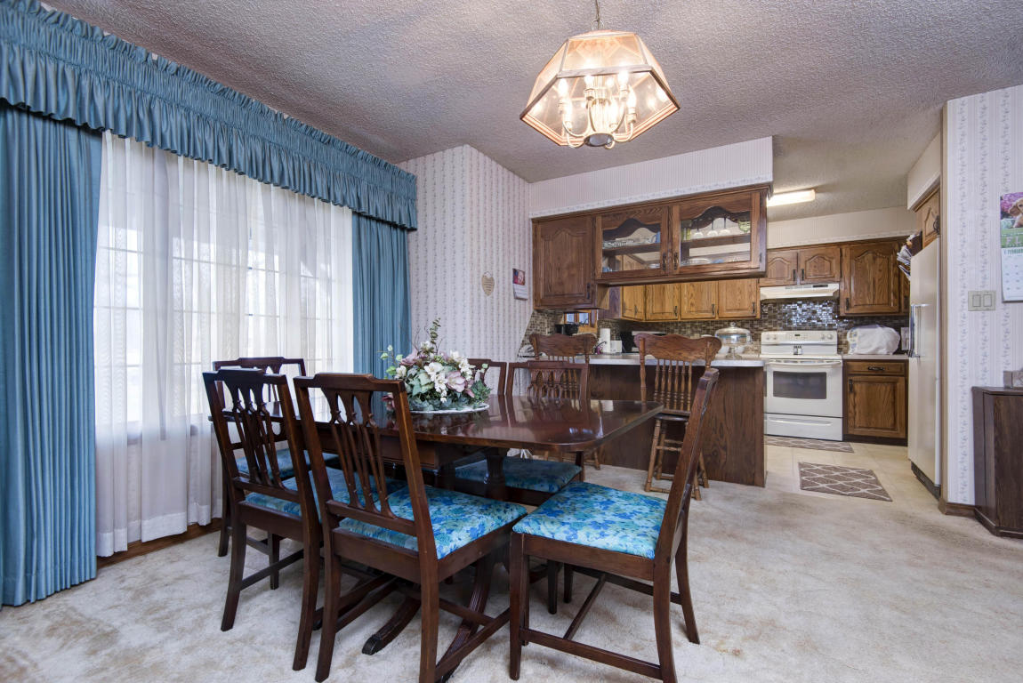 10527 Hwy 39, Mt Vernon, MO 65712