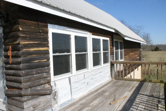 1223 Hwy Pp, Norwood, MO 65717