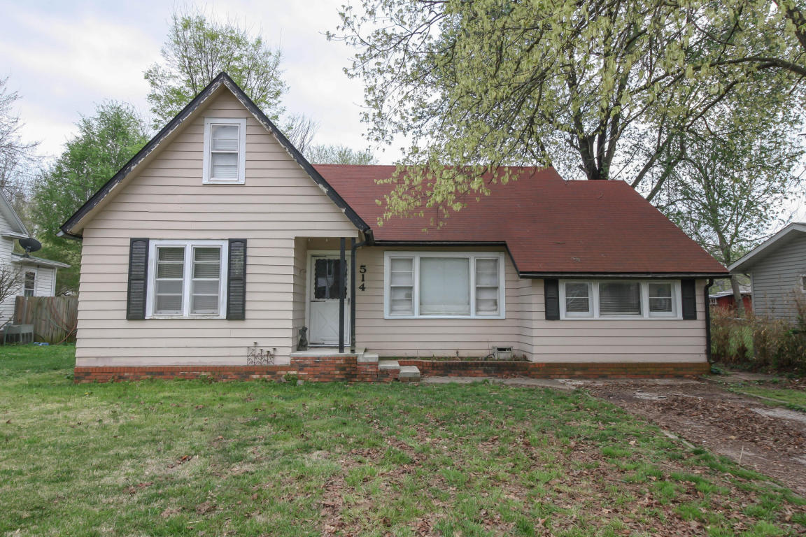 514 West Walnut Street, Ozark, MO 65721