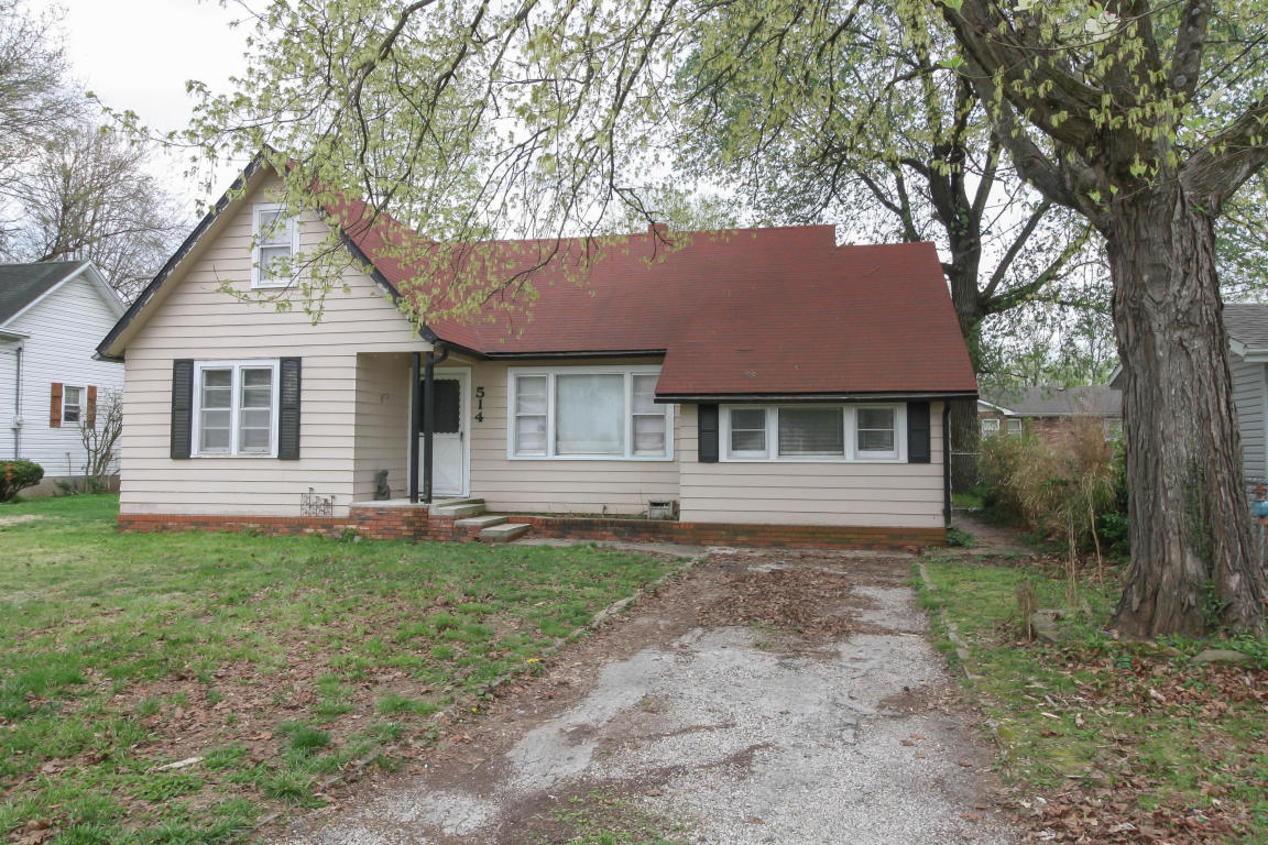 514 West Walnut Street, Ozark, MO 65721