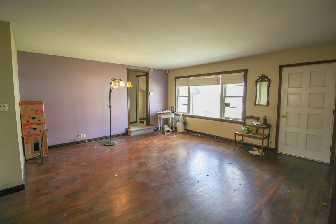 514 West Walnut Street, Ozark, MO 65721