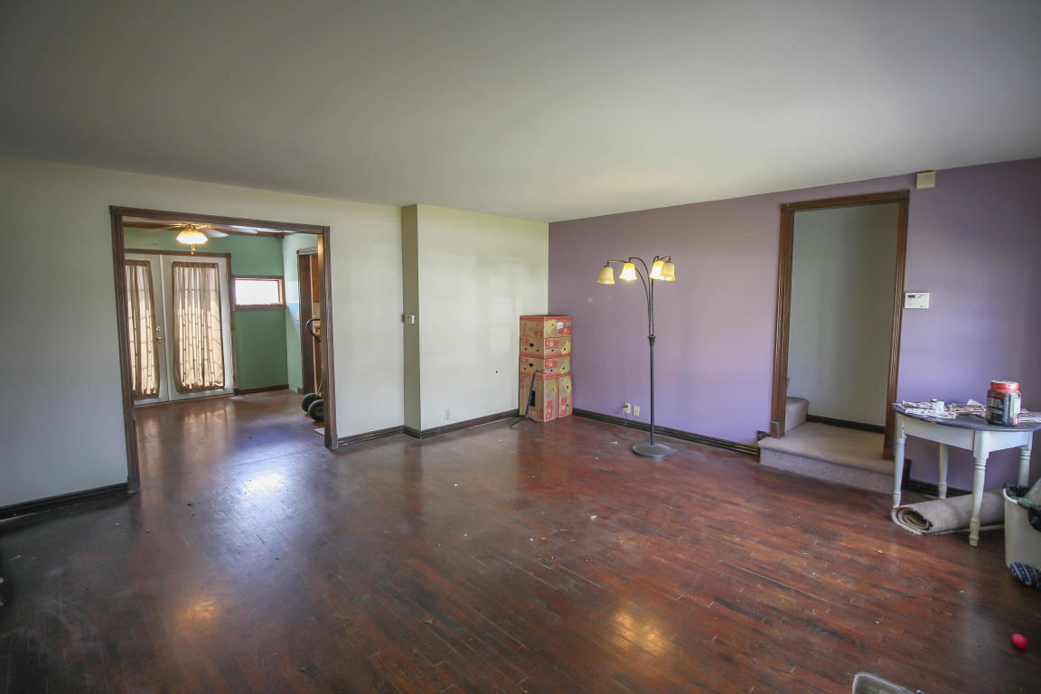 514 West Walnut Street, Ozark, MO 65721