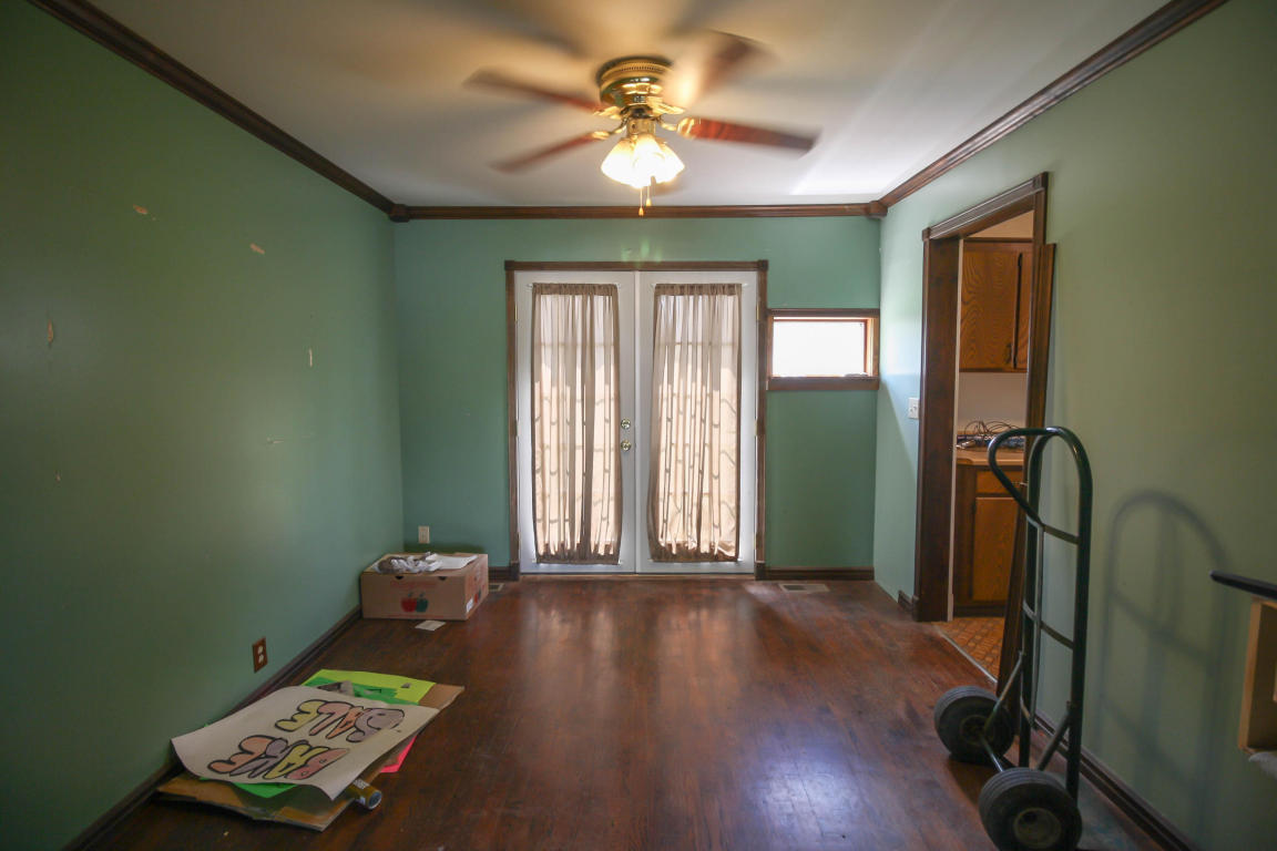 514 West Walnut Street, Ozark, MO 65721