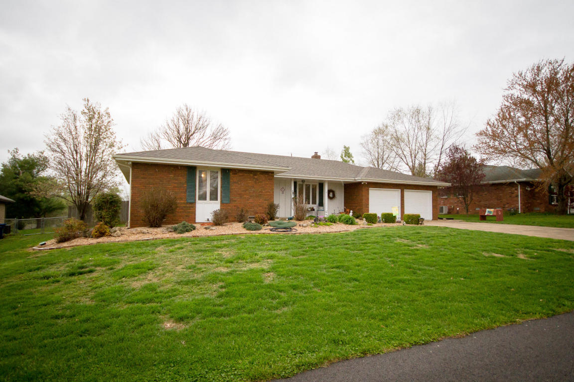 918 North 7th Avenue, Ozark, MO 65721