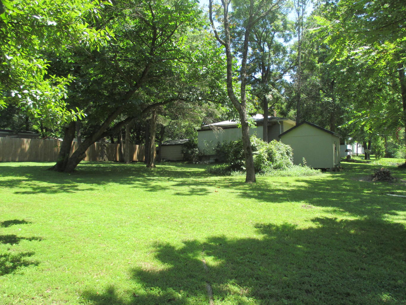 HC 79 Box 2120, Pittsburg, MO 65724