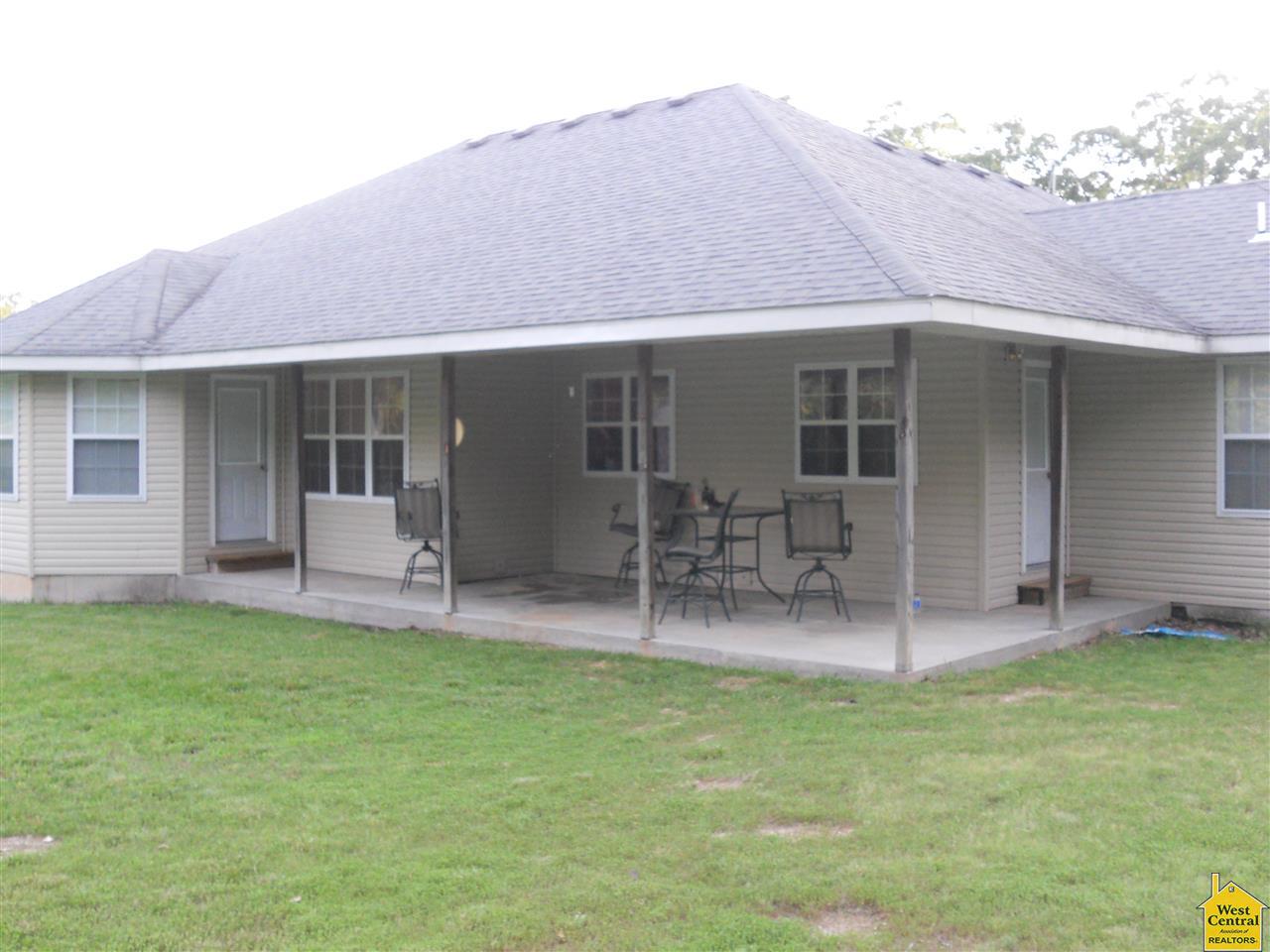 Rt 1 Box 107C, Preston, MO 65732