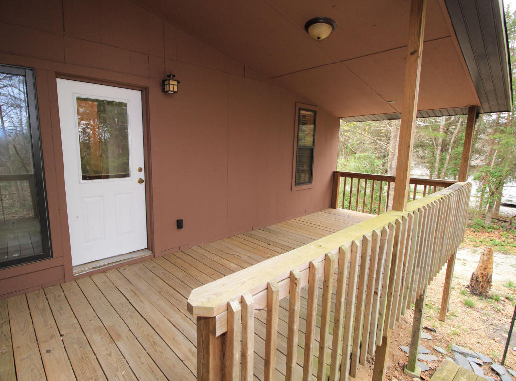 297 3rd Street, Branson West, MO 65737