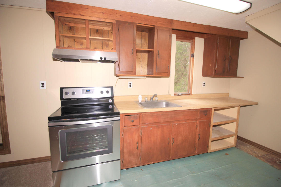 297 3rd Street, Branson West, MO 65737