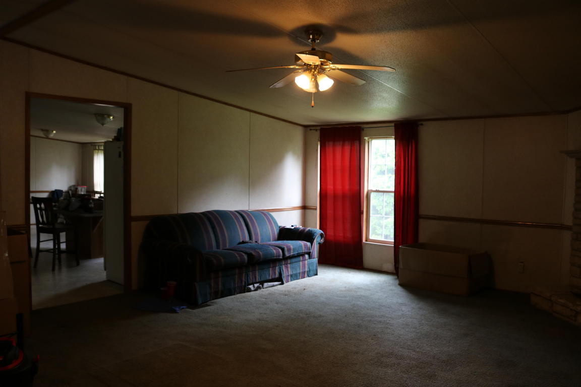 101 Jacobs Ridge Road, Reeds Spring, MO 65737