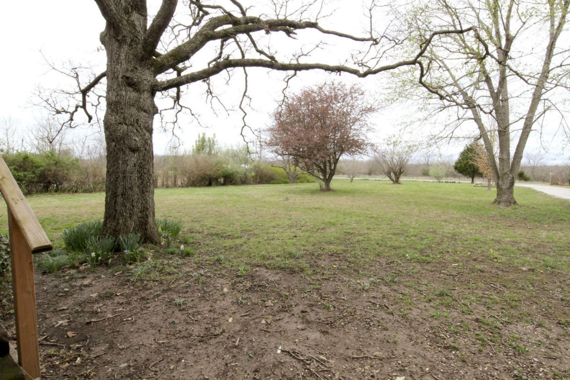 24297 West State Highway Tt, Republic, MO 65738
