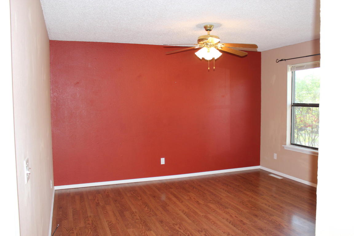 2090 Rosewood, Republic, MO 65738