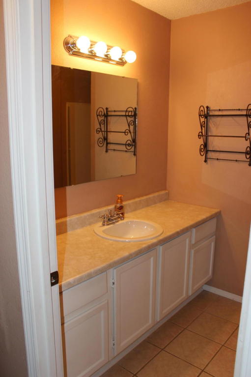 2090 Rosewood, Republic, MO 65738