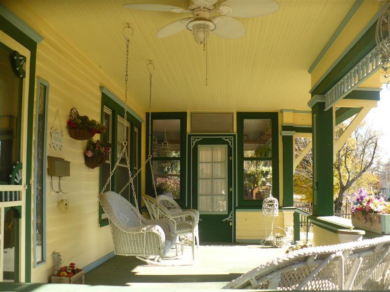 151 East Elm Street, Republic, United States 65738