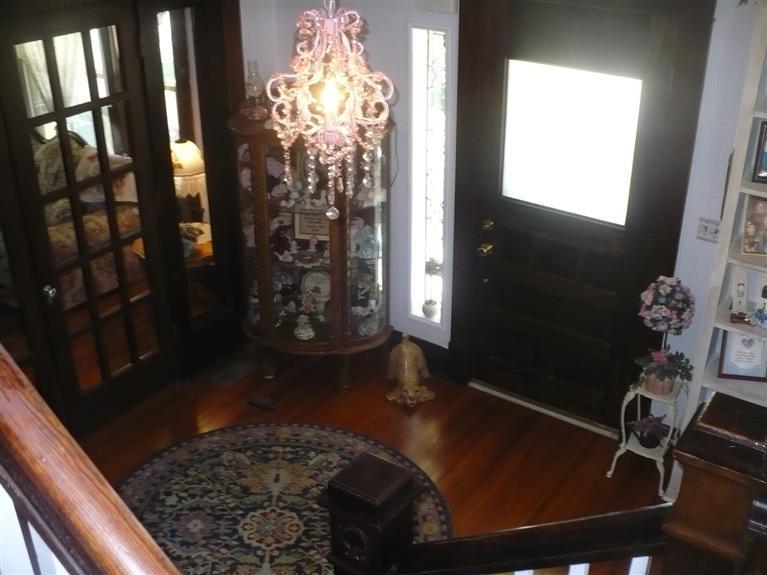 151 East Elm Street, Republic, United States 65738