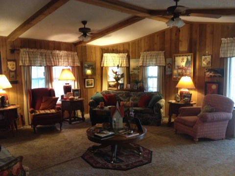 175 Redbud Road, Rockaway Beach, MO 65740