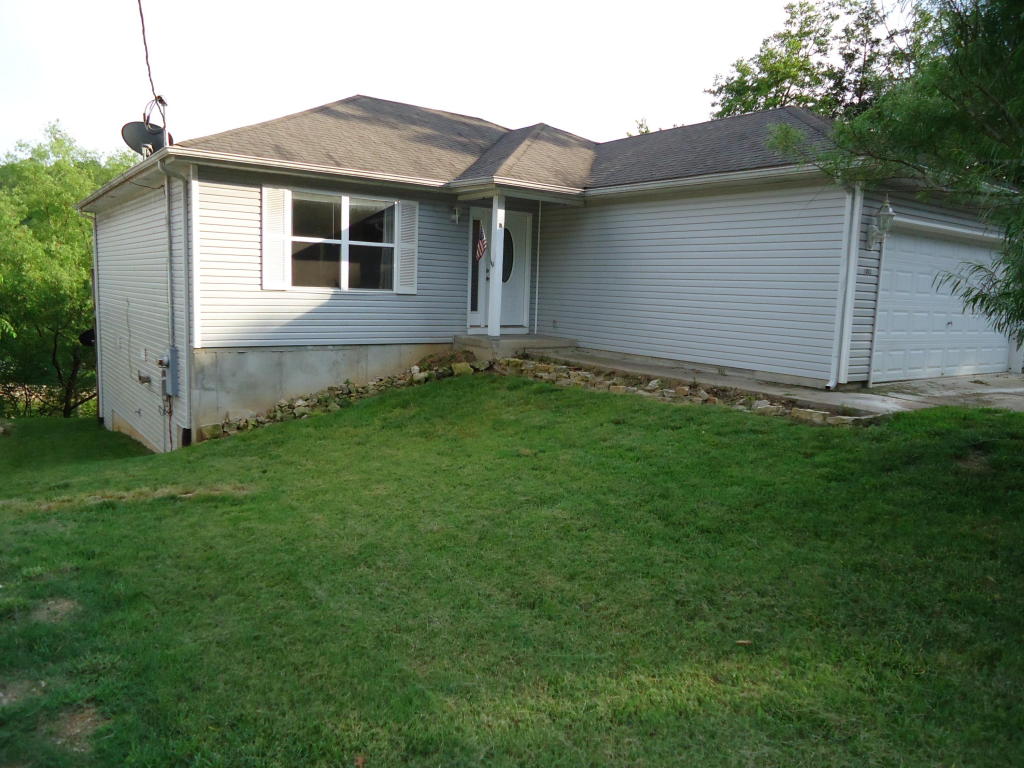 1002 Deer Trail Lane, Merriam Woods, MO 65740