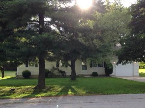 317 S Peightel St, Seymour, MO 65746