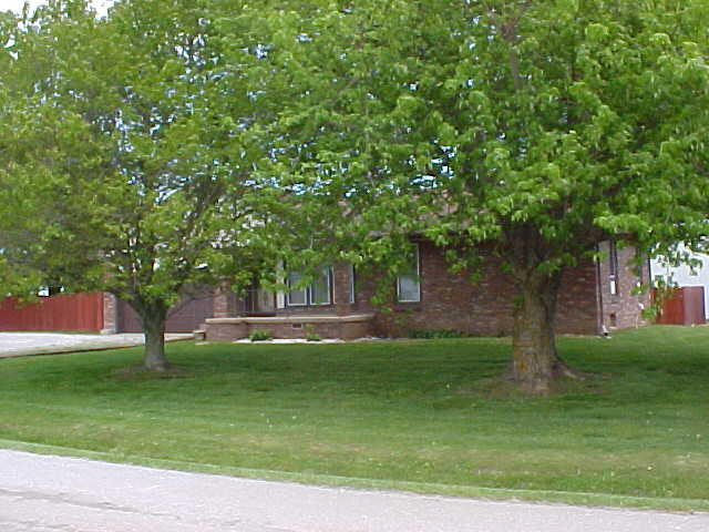 830 South Water Street, Seymour, MO 65746