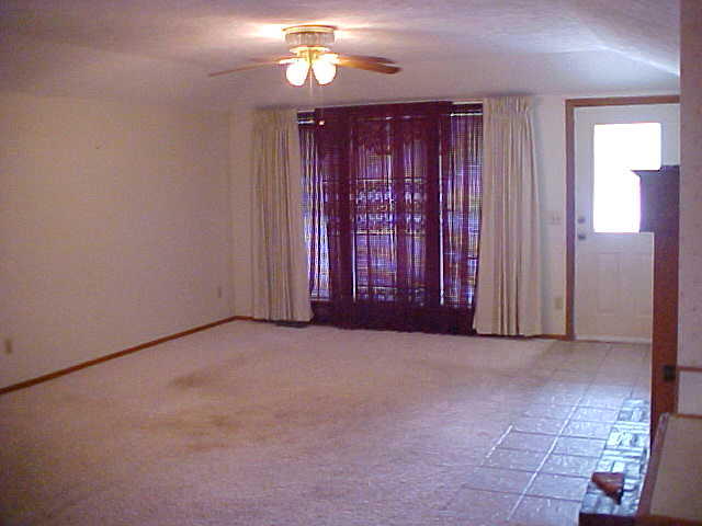 830 South Water Street, Seymour, MO 65746