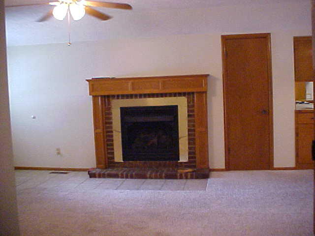 830 South Water Street, Seymour, MO 65746