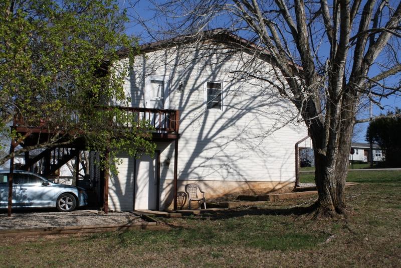 2403 Lexington Avenue, West Plains, MO 65775