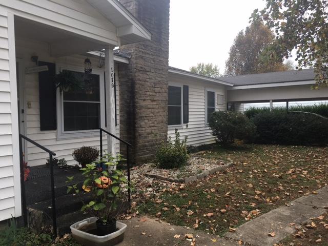 1010 8th Street, West Plains, MO 65775